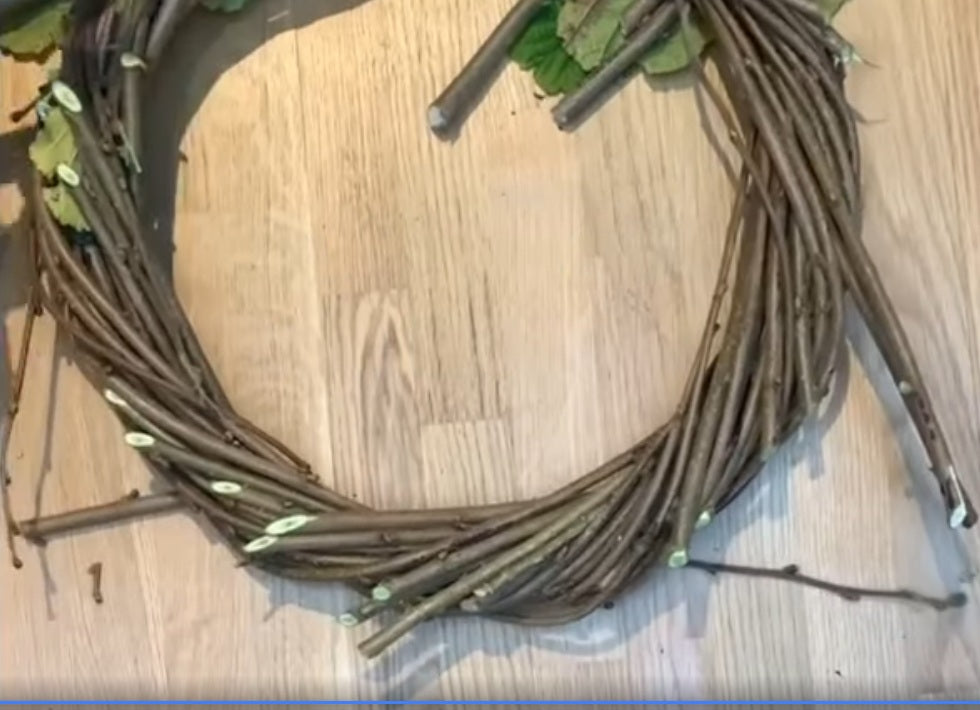 12 x 120cm Fresh Cut Hazel Whips 7mm Diameter – Thin Flexible Rods for Weaving, Wreaths & Wicker